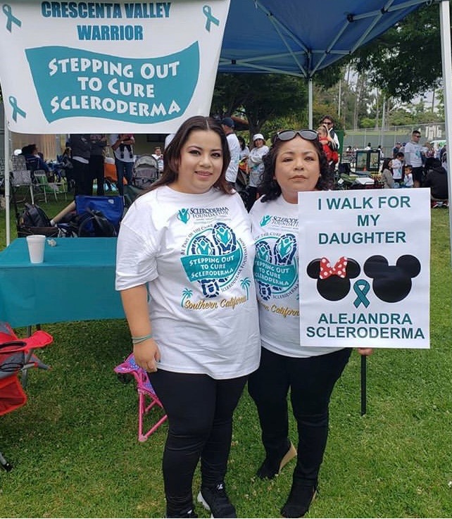 Alejandra with her mom at the 2019 Stepping Out event